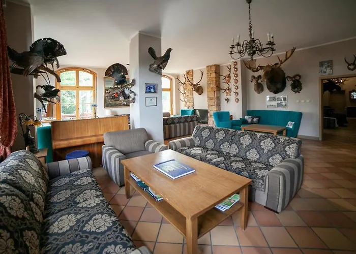 Mysliwski Oda ve Kahvaltı Cedynia